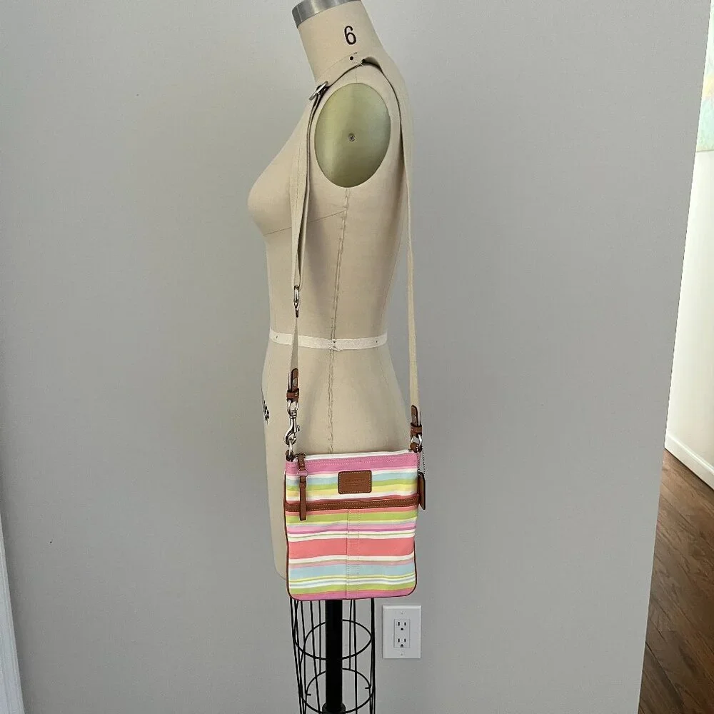 COACH Swingpack Crossbody Multicolored Stripe Canvas/Leather Adjustable Straps